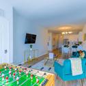 Apartments *King Bed Ideal For Long Stays w/ Foosball Table!*