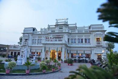 Hotel Kohinoor Palace - A Heritage Hotel