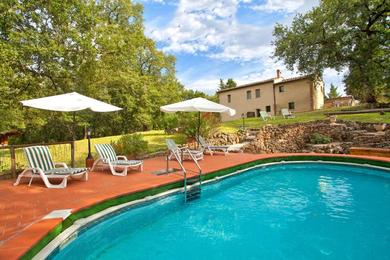 Вилла Villa vicino Siena con piscina e molto verde - solo per Voi