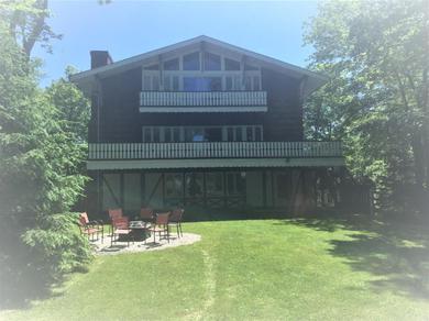 Holiday home Chalet on Berry-Pocono Lake