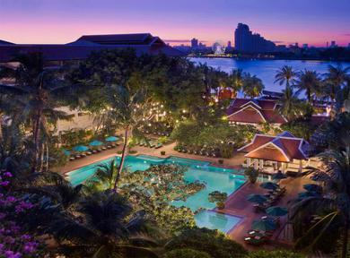 Курорт Anantara Riverside Bangkok Resort