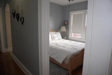 Апартаменты Picture Perfect Apartment Minutes Away From Downtown Cleveland The Bailey House #2