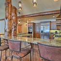 Дом отдыха Whitefish Mountain Resort Cabin with Private Hot Tub