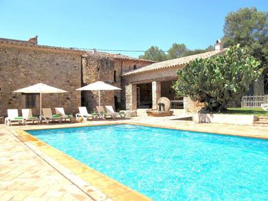 Holiday home Traditional estate from the XIV century, with swimming pool