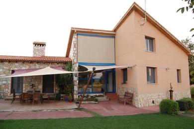 Villa 2 bedrooms villa with private pool furnished garden and wifi at Uceda
