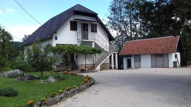 Guest house House Luketić