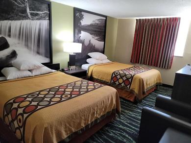 Hotel Red Lion Inn and Suites Liberty
