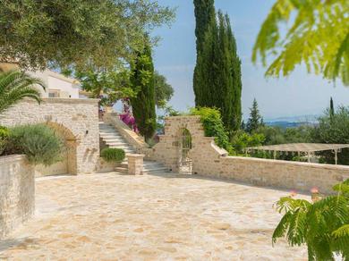Вилла Paleopetres La Chataîgne - Private Pool - Sea Views - Corfu Town -