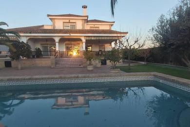 Villa Villa exclusiva.Piscina
