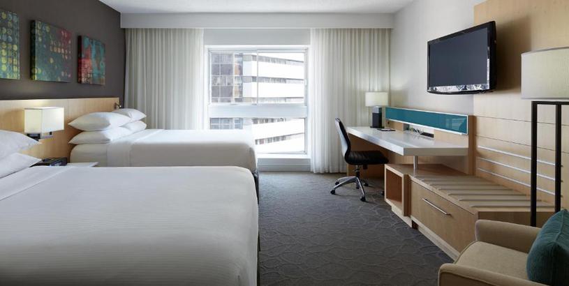 Отель Delta Hotels by Marriott Montreal