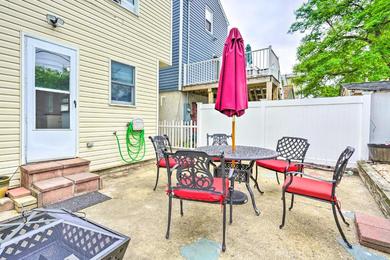 Holiday home Family-Friendly Keansburg Home Walk to Beach!