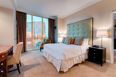 StripViewSuites Two-Bedroom Conjoined Suite at Signature MGM