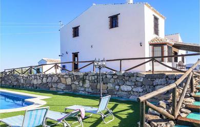 Holiday home Stunning home in Pruna w/ WiFi, Outdoor swimming pool and 5 Bedrooms