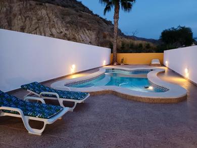 Villa 2 bedrooms villa with private pool enclosed garden and wifi at Mazarron