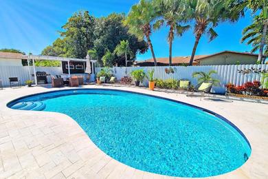 Дом отдыха Pines Paradise - Luxury Home, Pool, BBQ, Parking