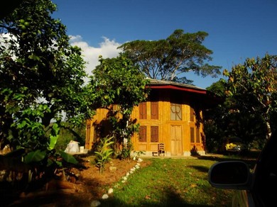 Hotel Casa de bambú en armonía con el medio ambiente