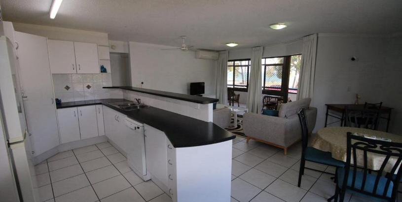 Дом отдыха Views, Pool, Air Conditioning - Karoonda Sands Welsby Pde, Bongaree
