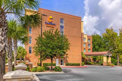 Hotel Comfort Suites Charleston West Ashley
