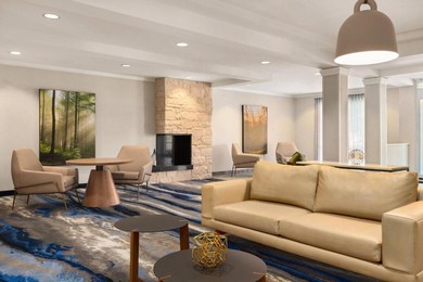 Отель Fairfield Inn & Suites by Marriott Reno Sparks