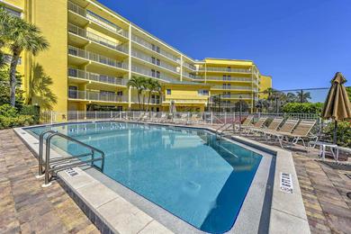 Apartments Marco Island Condo with Patio Steps to Beach Access