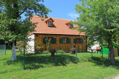 Apartments Apartments for families with children Perusic (Velebit) - 17540