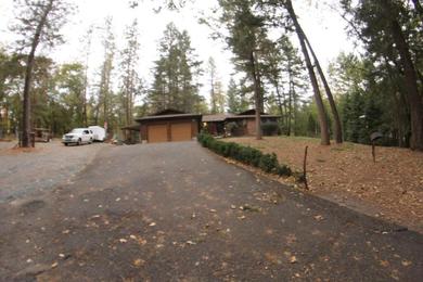 Forest retreat home on 3 fenced acres!