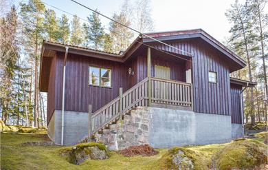 Holiday home Awesome home in Skärblacka with 3 Bedrooms