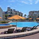 Дом отдыха Your beach life is waiting! Stylish Bayview condo in beautiful beachfront resort, shared pools & jacuzzi