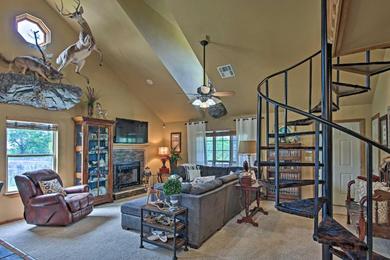 Charming Vian Retreat with Private Deck and Grills!