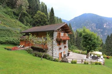 Апартаменты Chalet in the Dolomites