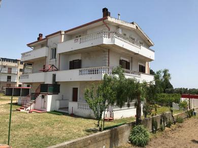 Villa Tina
