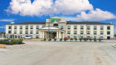 Отель Holiday Inn Express Hotels & Suites Cuero, an IHG Hotel