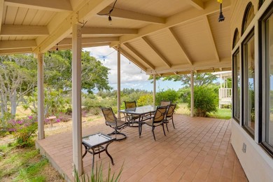 Secluded Waimea Hideaway with Lanai and Views!