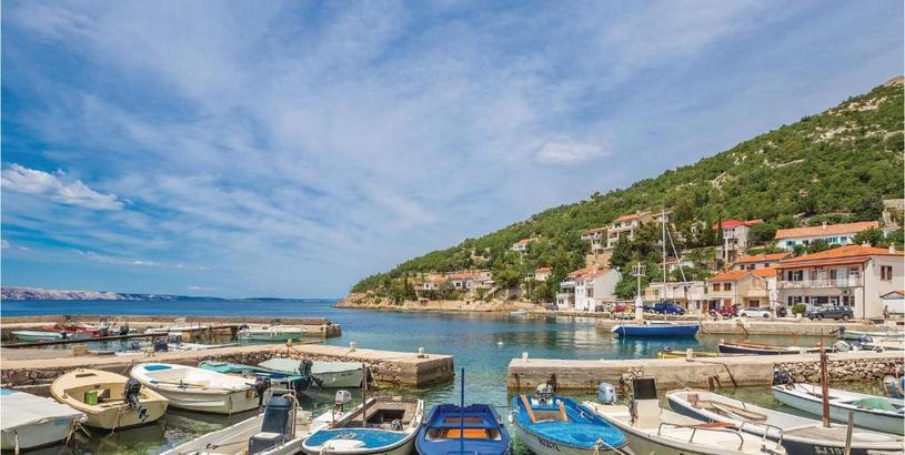  Nice apartment in Starigrad with 1 Bedrooms and WiFi