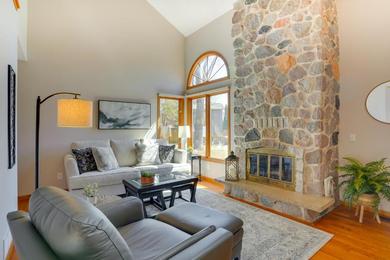 Holiday home Spacious Chanhassen Vacation Rental with Lake Access