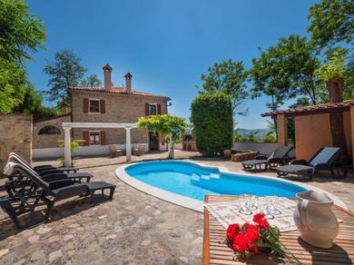 Holiday home Holiday Home Casale Antica Pietra by Interhome