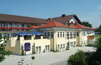 Отель Landgasthof Apfelbeck