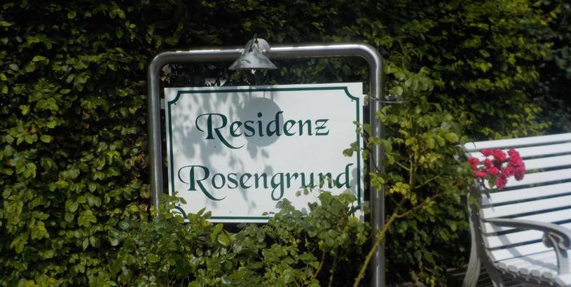 Apartments Residenz Rosengrund mit Schwimmbad und Sauna