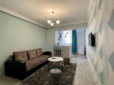 Chekhov Street, 1 bedroom Modern and Sunny apartment CX250