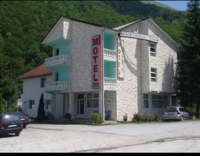 Hotel Motel Tara