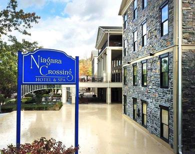 Отель Niagara Crossing Hotel and Spa