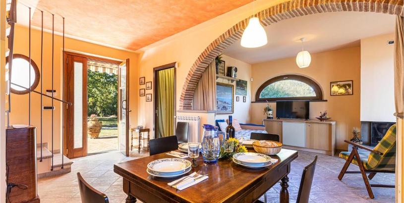 Holiday home Stunning home in Castelfranco with 2 Bedrooms, WiFi and Outdoor swimming pool