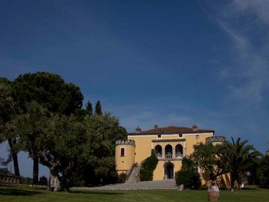 Guest house Castello di Serragiumenta
