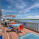 Дом отдыха Waterfront Cape Cod Cottage with Beach and Deck!