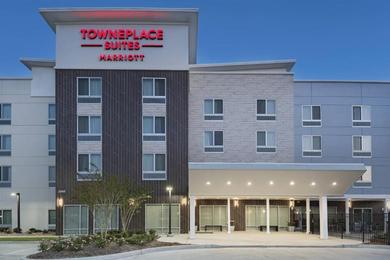 Отель TownePlace Suites by Marriott Baton Rouge Port Allen