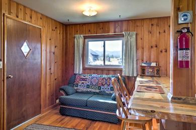 Дом отдыха Quiet and Cozy 3BR McCall Area Home with 360 Mtn Views!