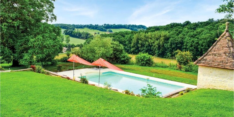 Holiday home Awesome Home In Bon Encontre With Wifi, Private Swimming Pool And Outdoor Swimming Pool