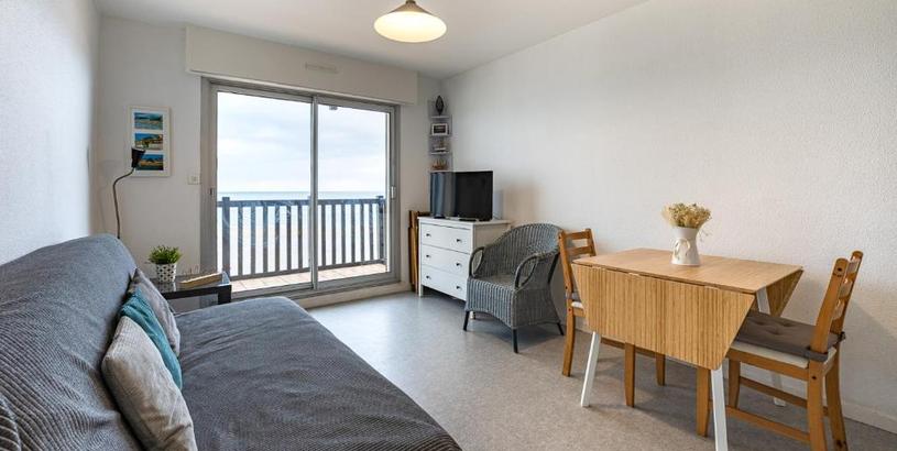 Apartments Joli studio avec vue panoramique sur la Mer