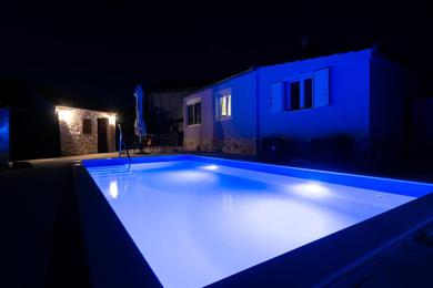 Holiday home Hidden villa Nancy with swimming pool