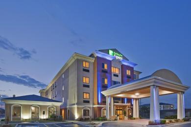 Отель Holiday Inn Express & Suites Midwest City, an IHG Hotel